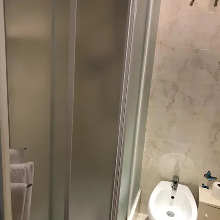 Alis Ideal * روما
