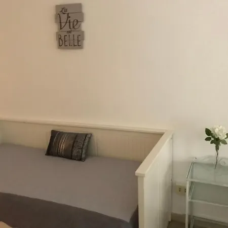Alis Ideal Rome