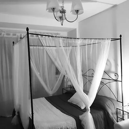 Alis Ideal Bed & Breakfast